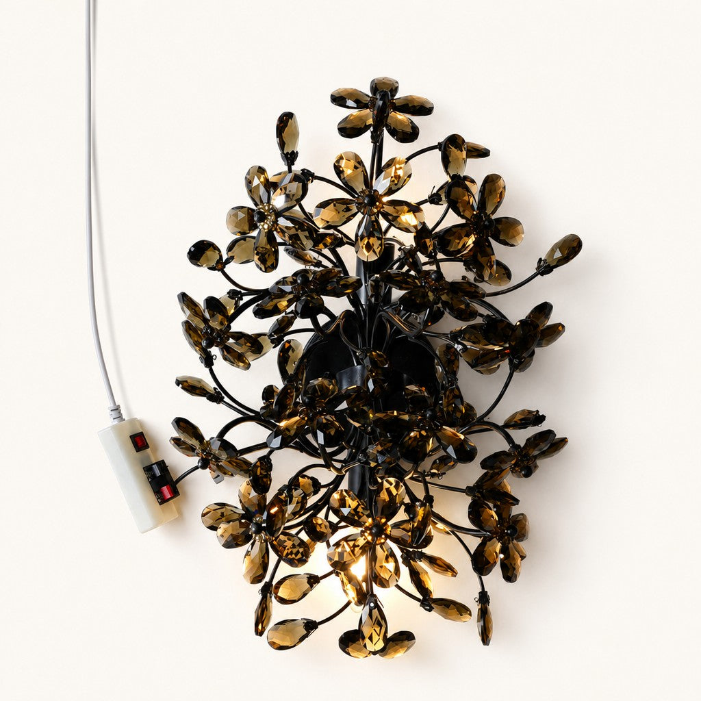 Lioren Leaf-Cluster Wall Sconce